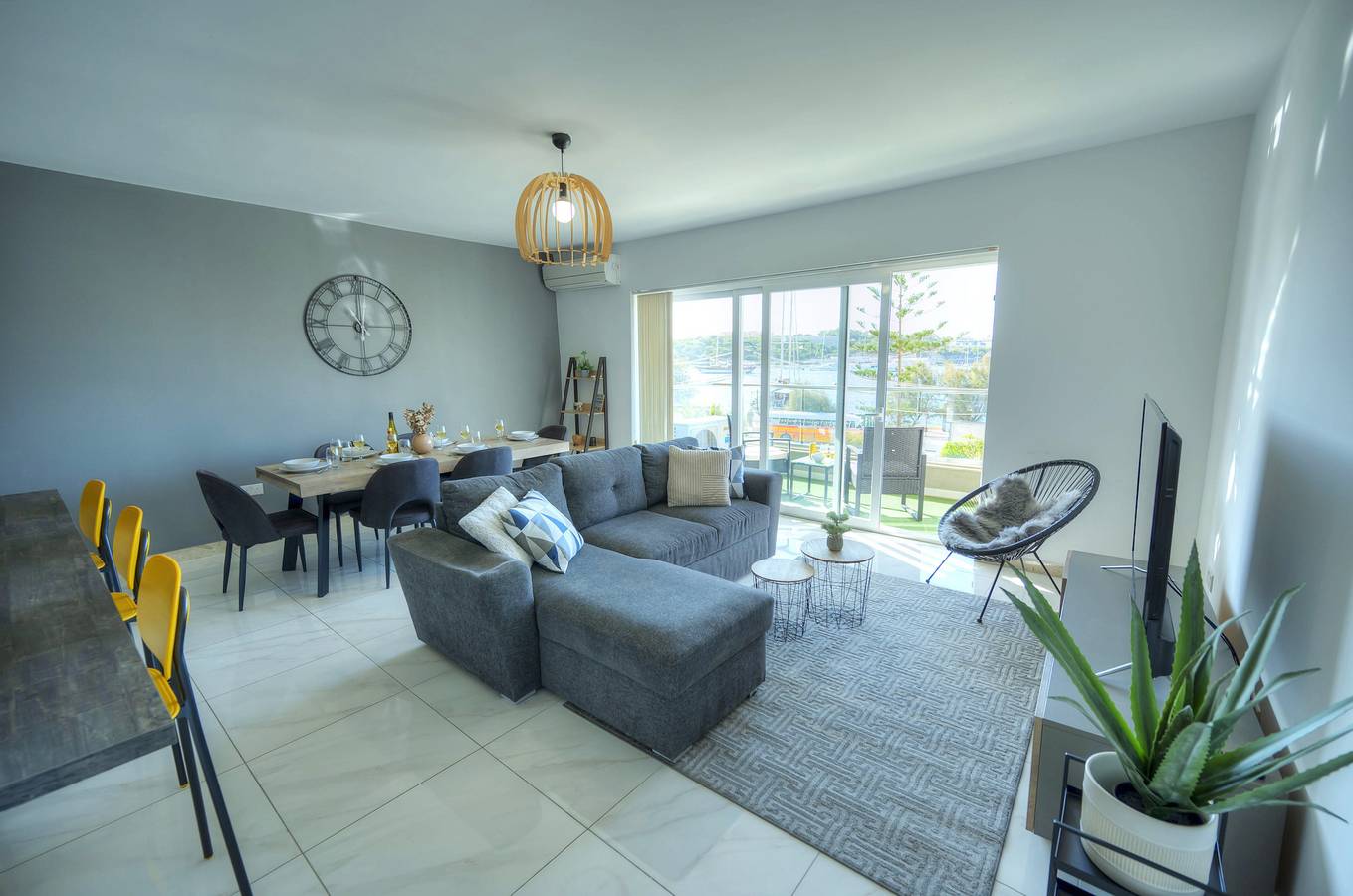 Appartement entier, Appartement de vacances pour 5 personnes avec balcon in Tas-Sliema, Île de Malte