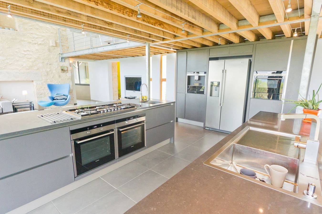 Villa pour 12 personnes avec piscine in Larressingle, Gers