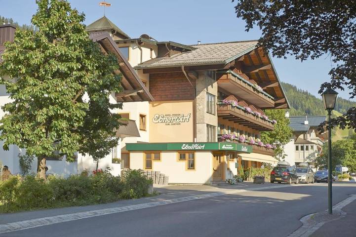 Ferienhaus für 2 Personen, mit Balkon und Ausblick in Eben im Pongau