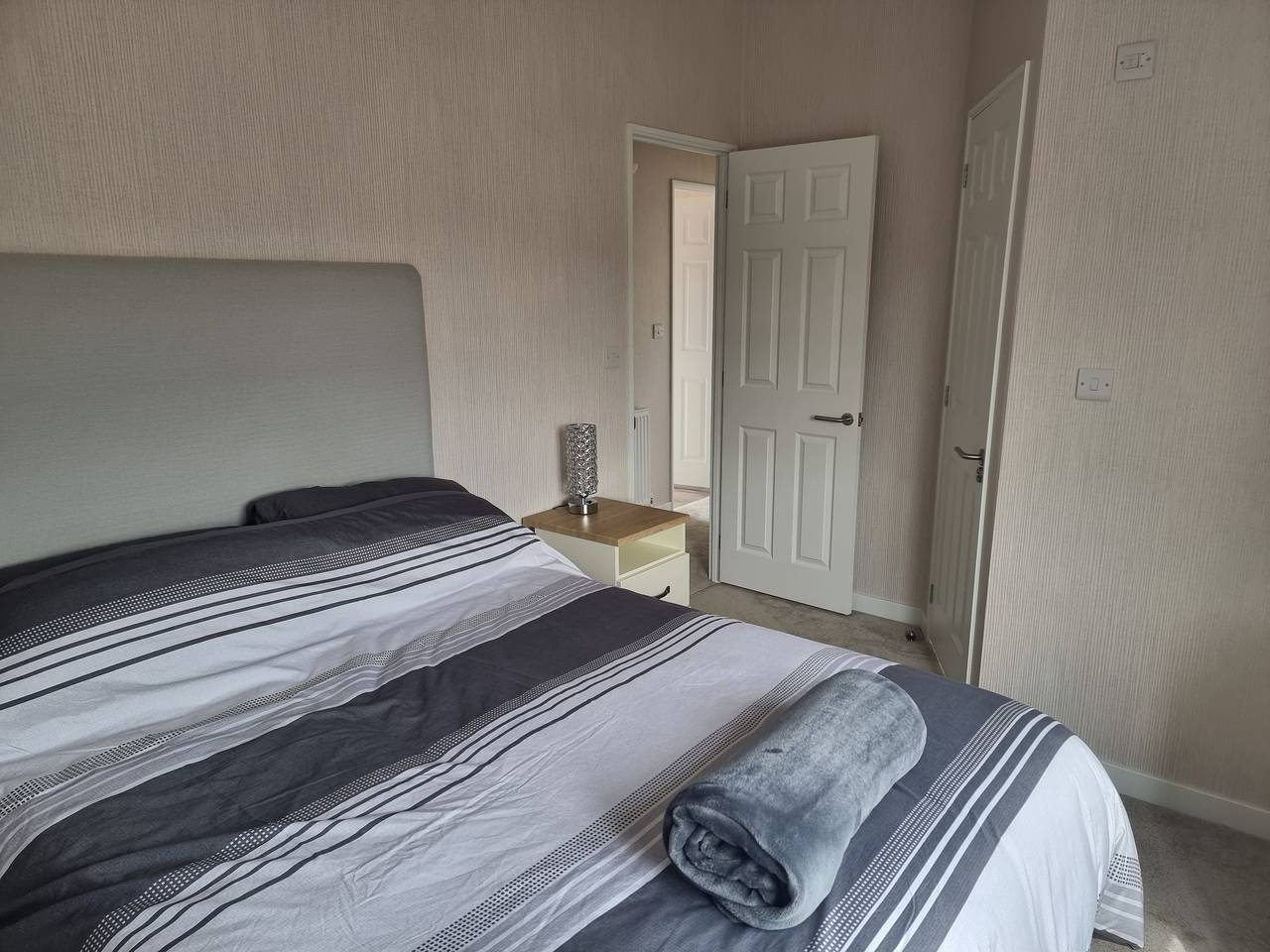 Luxury 2-Bed Lodge in Routh, Hottub & Pet Friendly in Routh, Yorkshire del Este