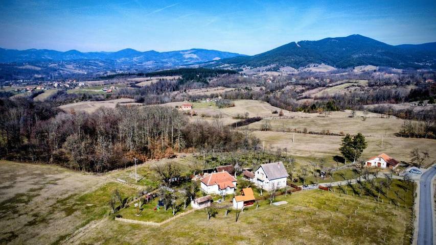 Gîte pour 6 personnes, avec vue et jardin à Kosjerić - 4