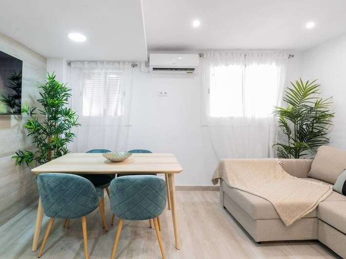 Ganze Ferienwohnung, Ferienwohnung für 4 Personen mit Pool in Platja de Castelldefels (Gavà), Castelldefels
