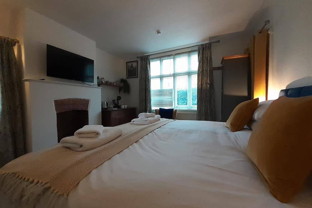 Komfort-Doppelbett oder zwei Einzelbetten-Ensuite mit Dusche in Glastonbury, Somerset