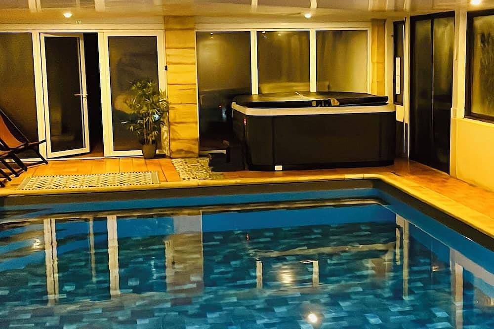 Grand gîte de charme avec piscine couverte, jacuzzi et sauna. - Domaine René - in Sanilhac, Périgord Blanc