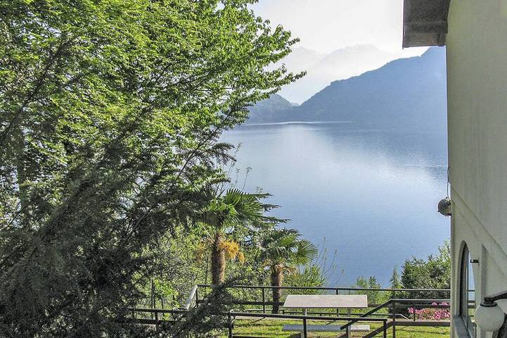 Ferienhaus für 2 Personen, mit Garten in Pianello del Lario