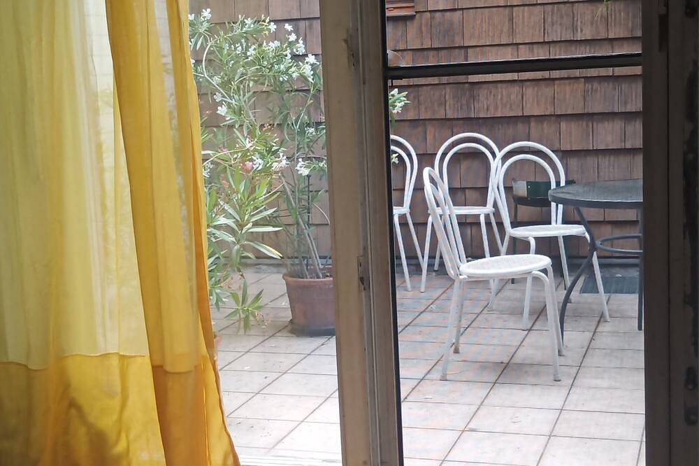 Ganze Wohnung, Appartement Rooming Green m. großer Veranda in Seenähe in Weyregg am Attersee, Traunviertel