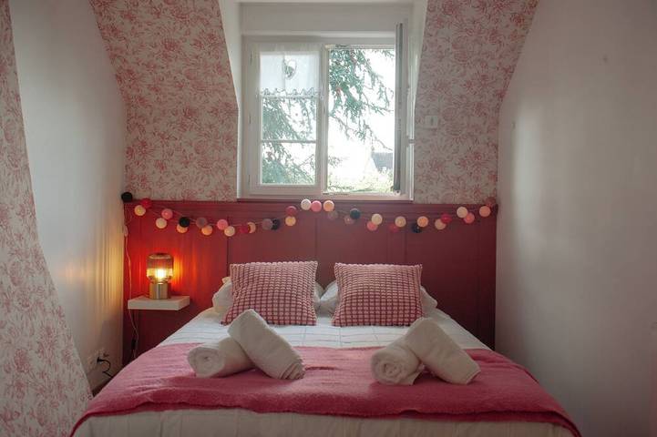 Location de vacances pour 4 personnes, avec jardin à Chargé - 2