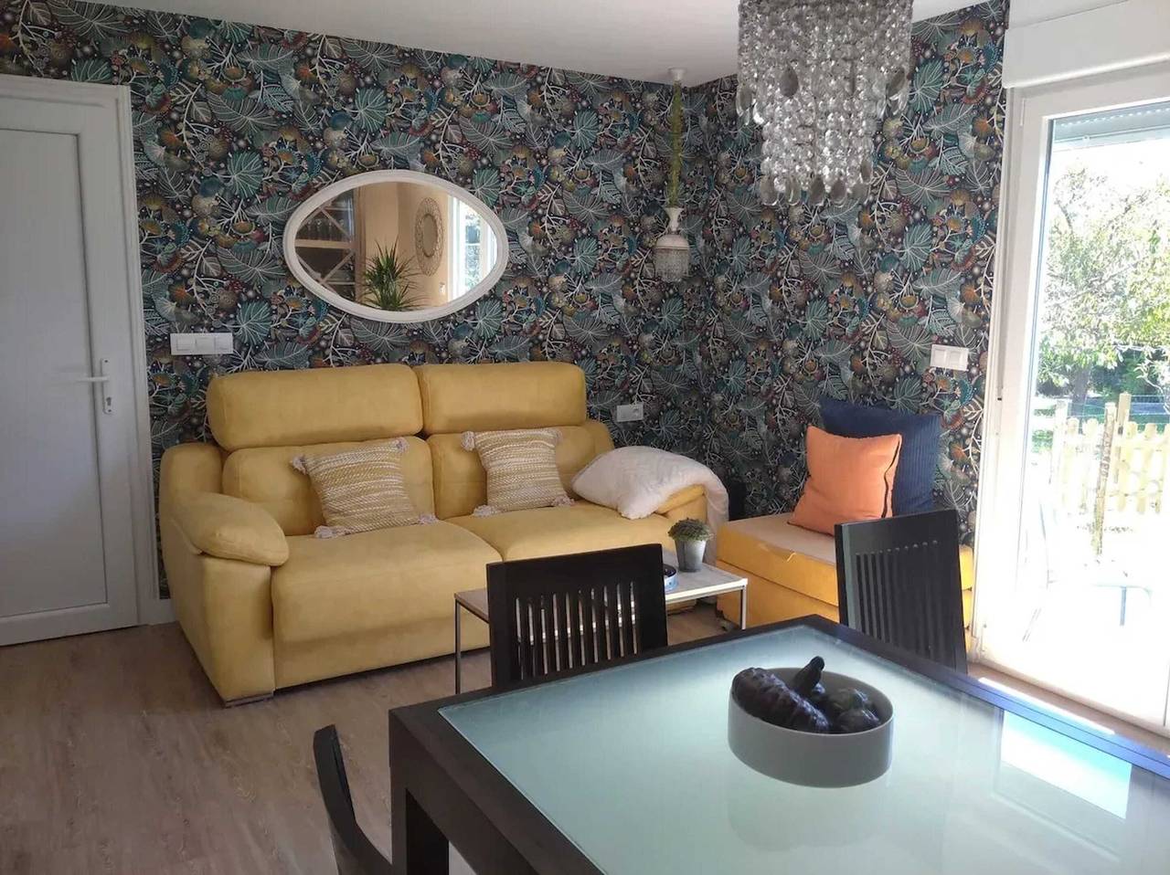 Charming House in Parada with Large Garden in O Pereiro de Aguiar, Ourense Region