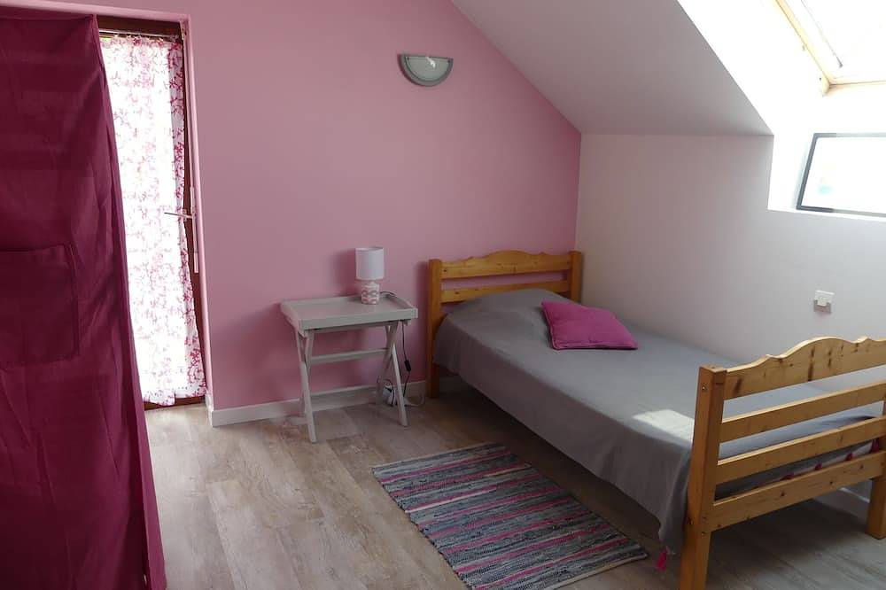 Maison de Vacances au Coeur de Broceliande in Saint-Méen-le-Grand, Région de Rennes
