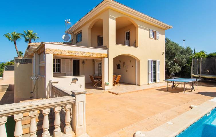 Finca for 6 people in Ses Cases Noves