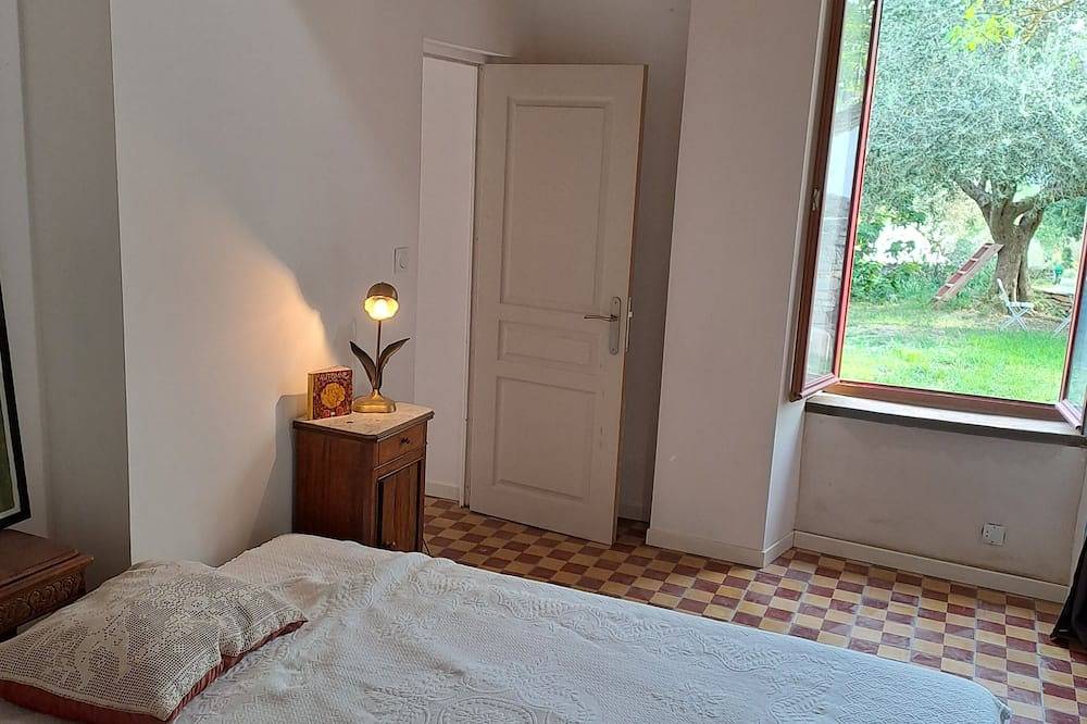 Grande maison familiale (6/8 pers.) en pays Cathare in Montlaur (Languedoc-Roussillon), Région de Limoux
