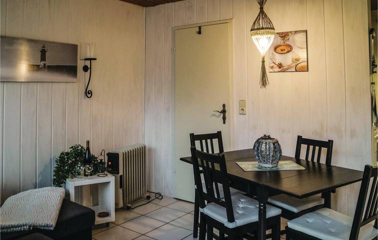 Ferienhaus für 4 Personen, mit Terrasse und Garten, kinderfreundlich in Middelhagen - 3