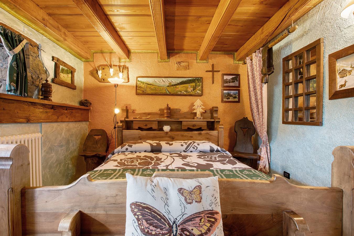 Zimmer 'Capriolo' mit Bergblick, Gemeinschaftsgarten und Wi-Fi in Comune di Charvensod, Italienische Alpen