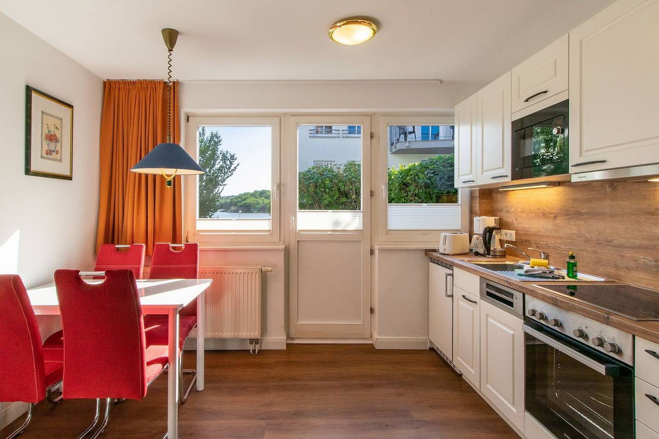 Appartement entier, Ferienwohnung in bester Strandlage mit kleiner Terrasse und Blick zum Schloonsee in Bansin, Heringsdorf