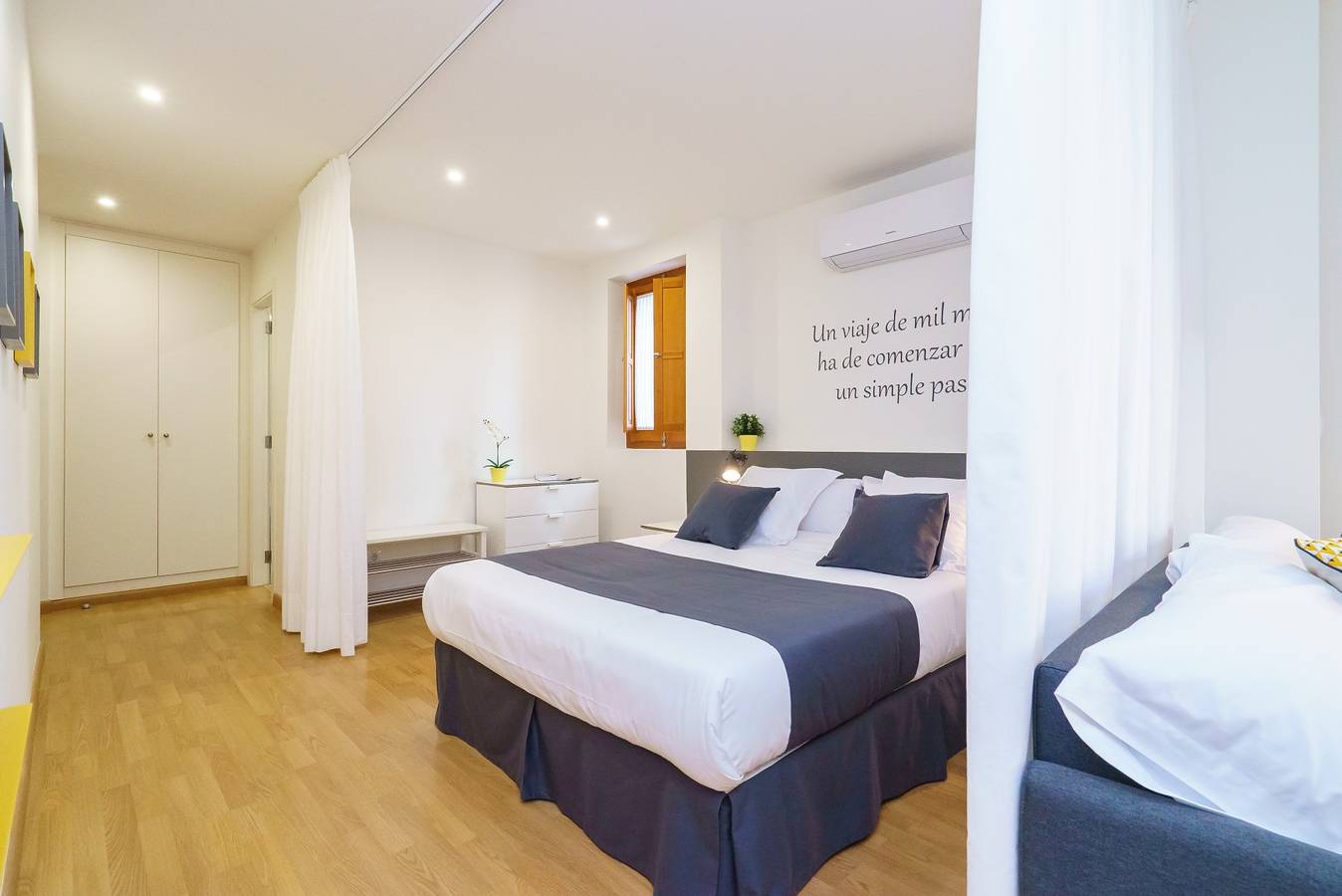 Estudio entero, Estudio para 4 personas con balcón in Valencia City Centre, Valencia