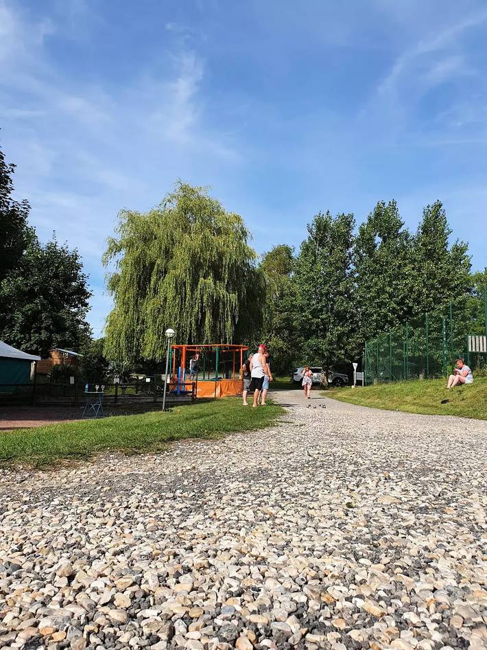 Camping pour 4 personnes, avec terrasse et piscine dans Haute-Normandie - 3