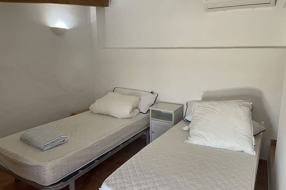 Cortejo with pool and view in Loja, Provincia de Granada