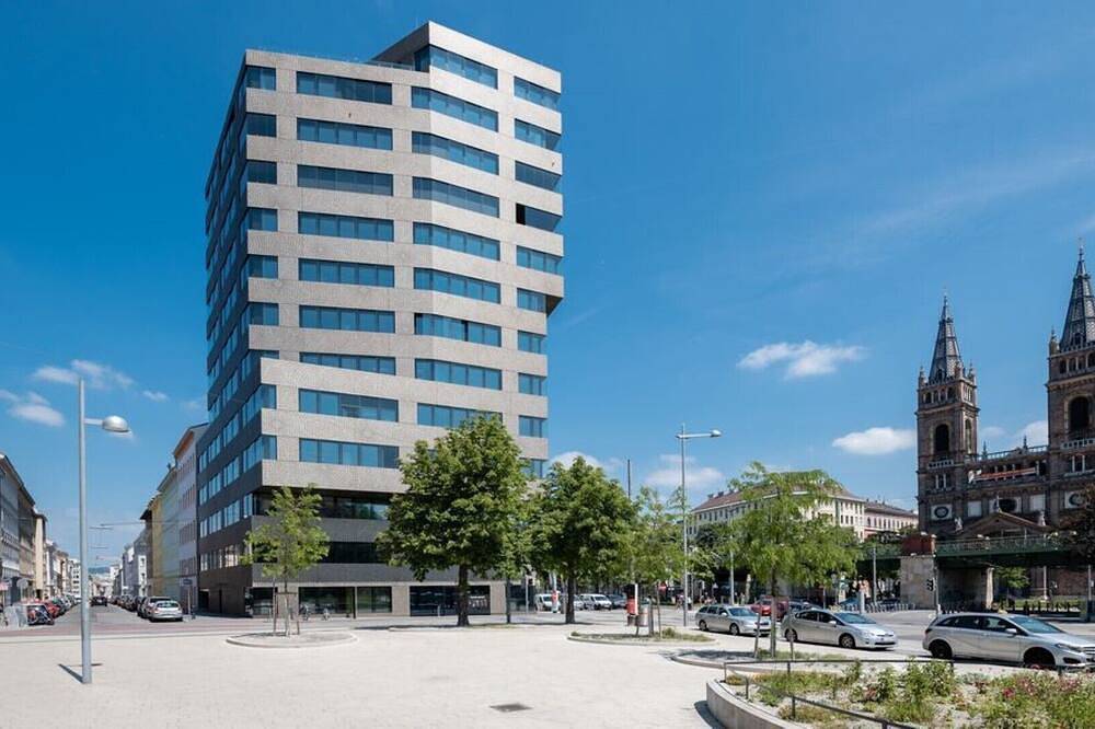 Suite panorámica con vistas a Viena, wifi y parking. in Hernals, Viena