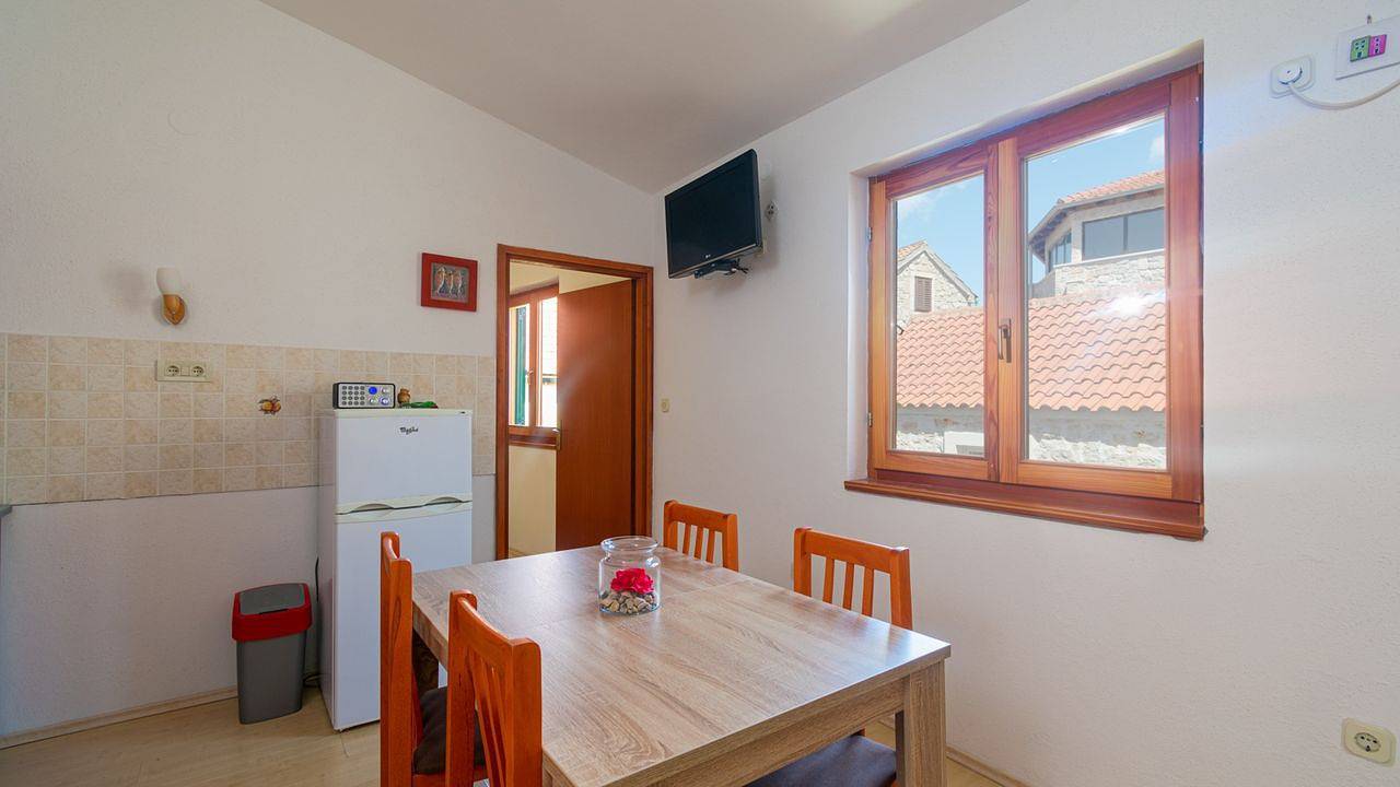 Ganze Ferienwohnung, Ferienwohnung für 4 Personen (52 m²) in Kukljica in Kukljica, Insel Ugljan