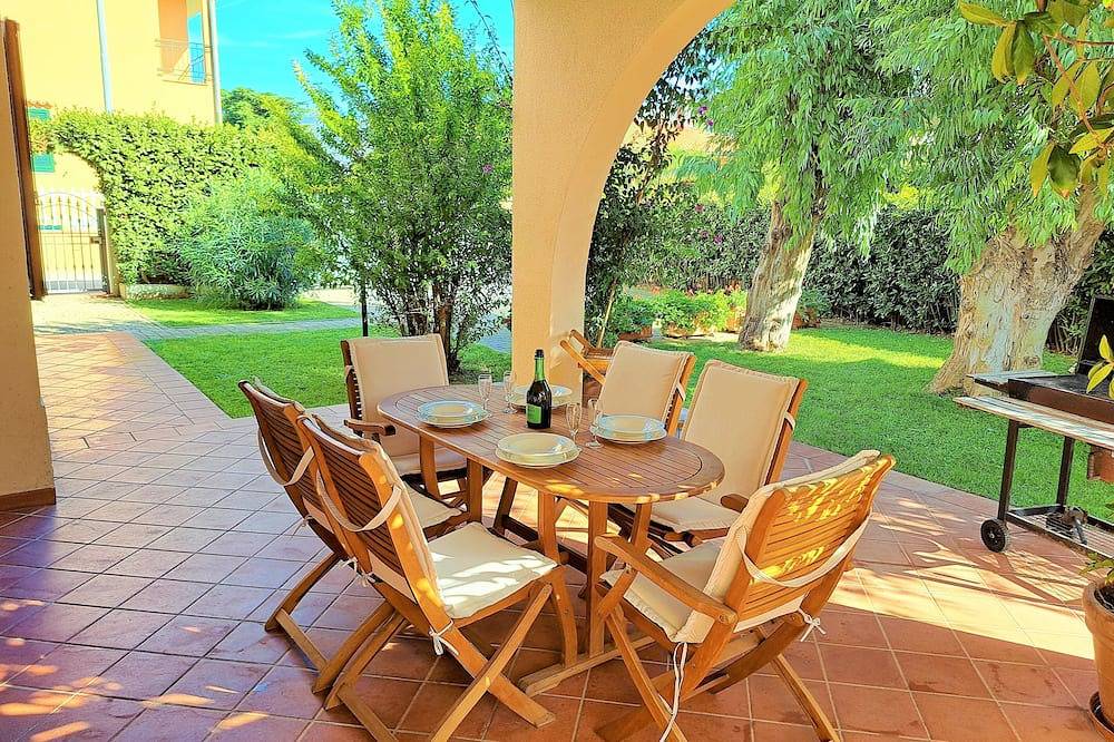 Maison De Vacances pour 6 Personnes dans Marina di Campo, Campo nell'Elba