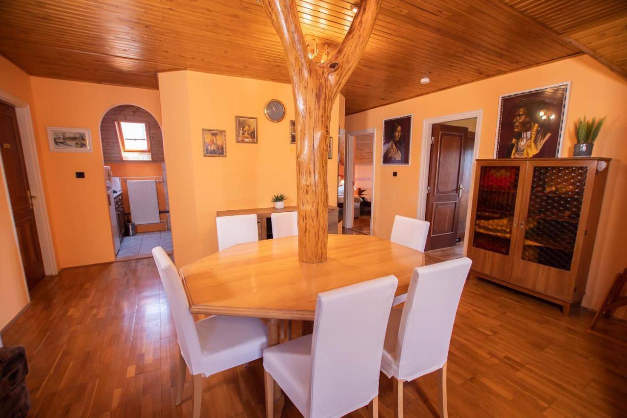 Ganze Wohnung, Apartment with Balcony in Balatonszentgyörgy, Plattensee Südufer