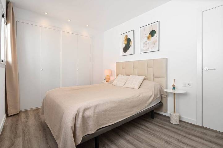 Ganze Wohnung, Ph with Private Rooftop & Sea Views in Val de Guadalmina, Benahavís
