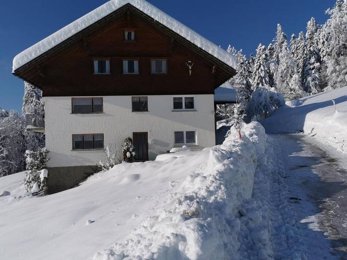 Ferienwohnung für 8 Personen, mit Balkon und Terrasse sowie Garten und Ausblick in Doren
