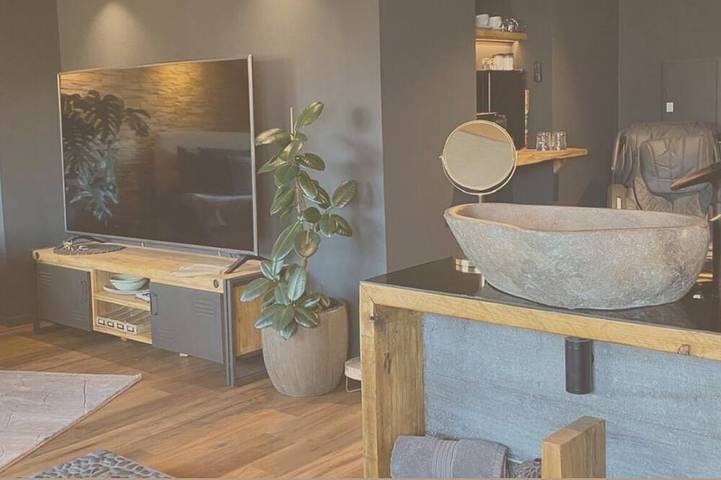 Ferienwohnung für 2 Personen, mit Whirlpool und Sauna in Essen