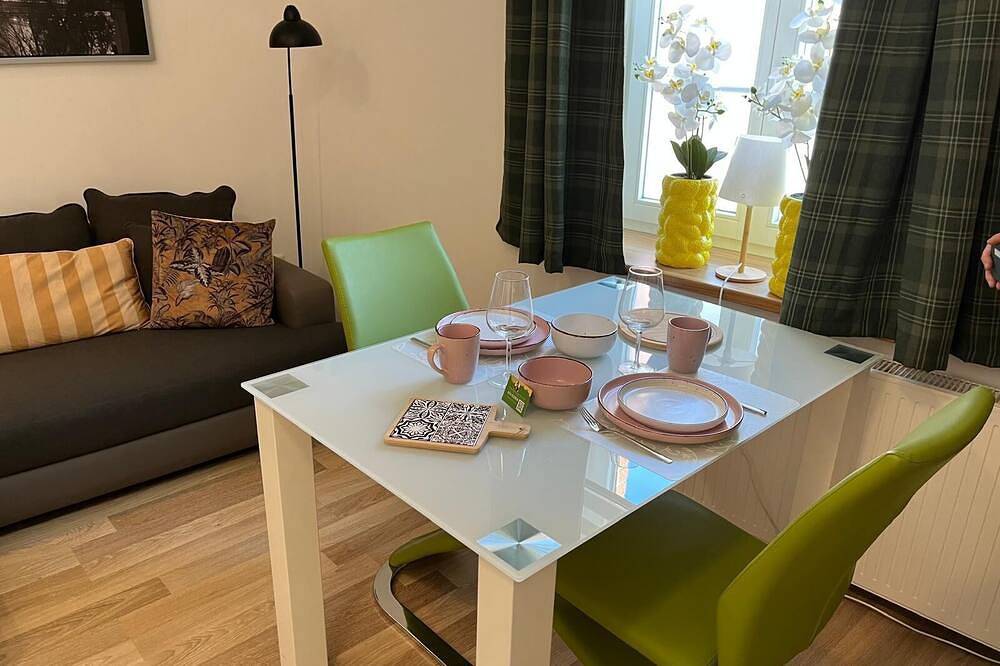 Ganze Wohnung, Green Escape Ferienwohnung in ruhiger Lage ideal für Paare nahe Pückler Park in Bad Muskau, Görlitz & Umgebung