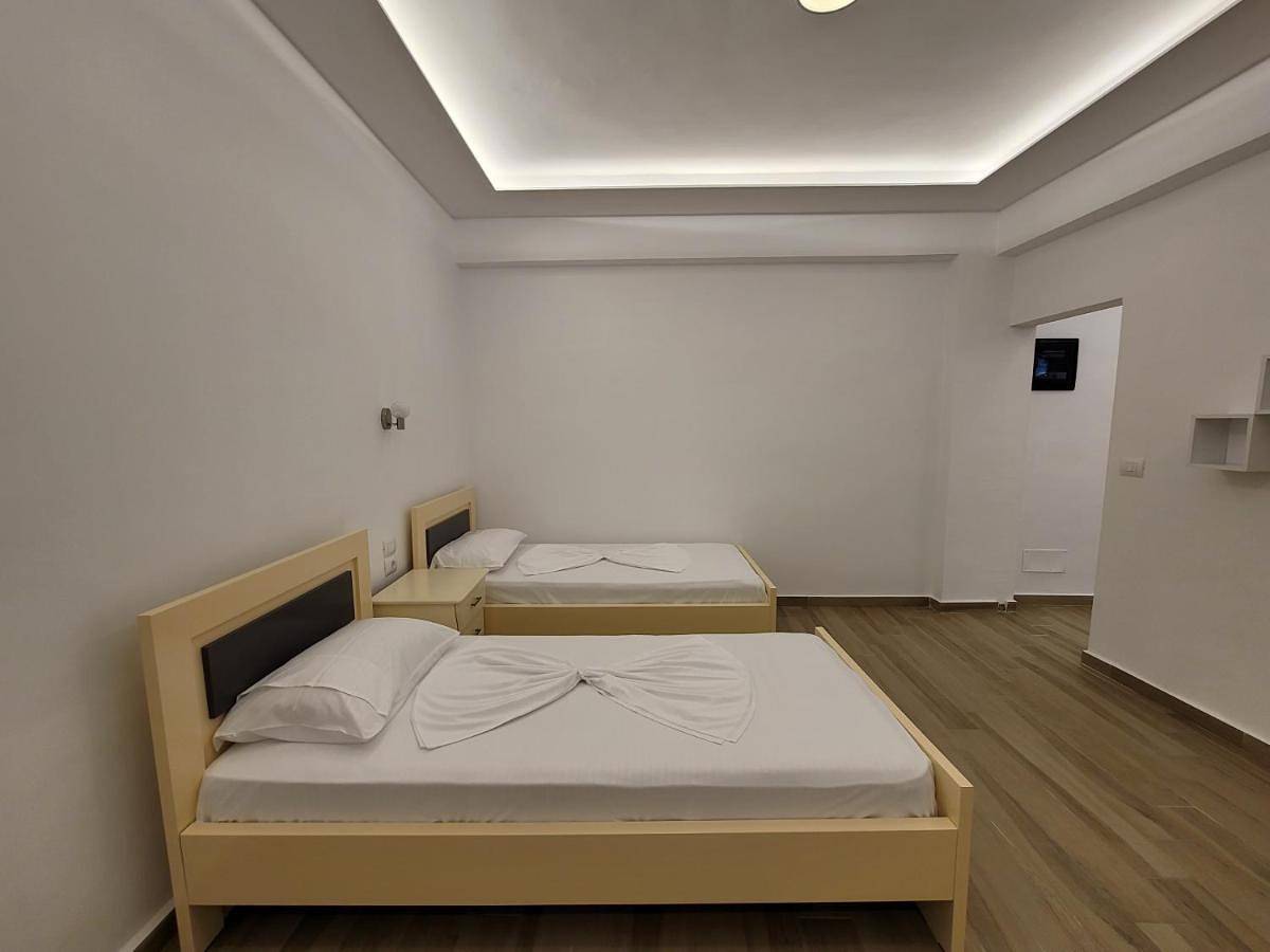 Entire apartment, Vila Memaj in Ksamil, Vlorë