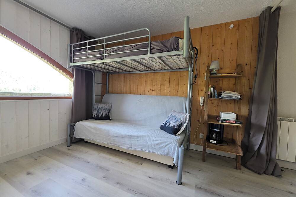 Appartement entier, Studio 5 personnes face au lac et du Pic du Midi in Payolle, Campan