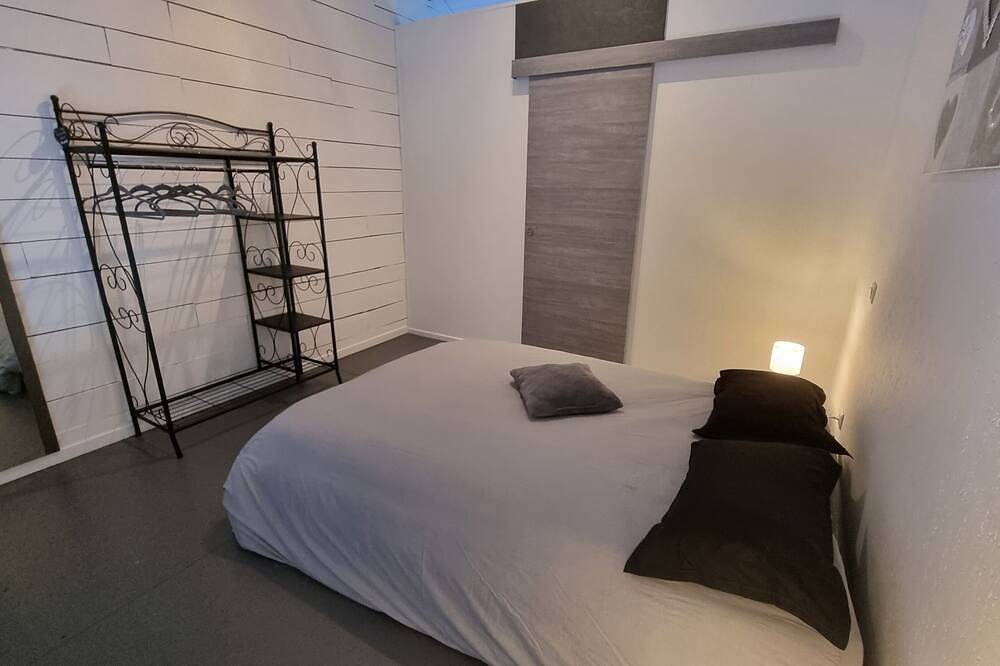 Appartement entier, Les gites d'evane \"beynac\"à 8km de Sarlat in Vézac, Périgord Noir