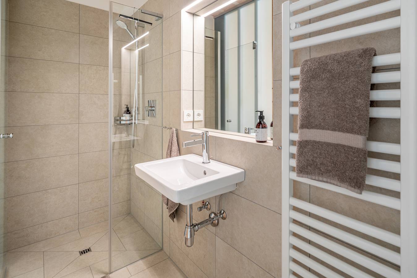 Ganze Ferienwohnung, Apartment am Camping Dornbirn - 1/7 Hochälpelekopf in Dornbirn, Bodensee-Vorarlberg