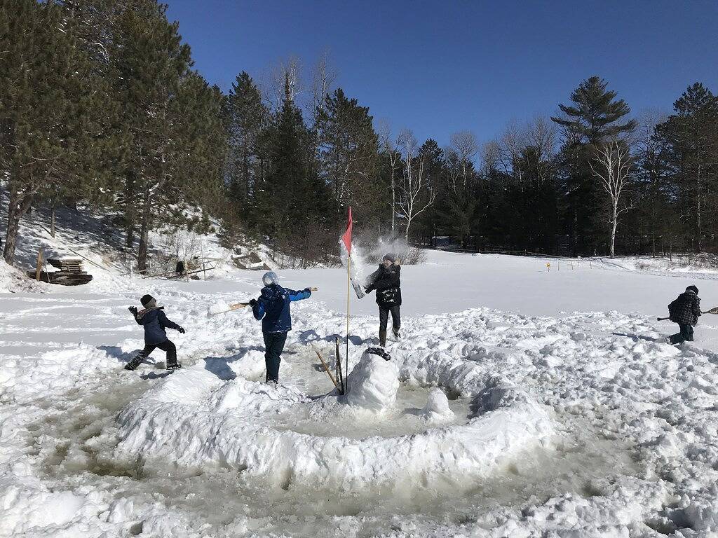 Serendipity Lodge - 200ft clear waterfront swimming! Zip Line, Hot Tub, Sauna! in Hastings Highlands, Ontario