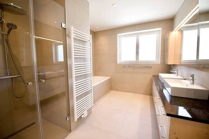 Villa 60, 4 Sz, Pool, Sauna, großer Garten in Gols, Neusiedlersee-Hügelland
