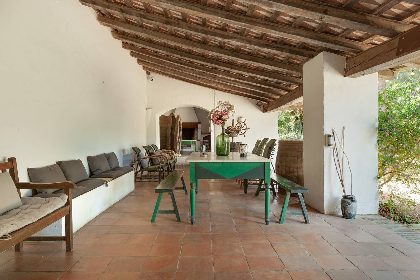 Casa rural "Masia del Siglo Xvi" con piscina privada y Wi-Fi in Vallbona, Interior de Barcelona