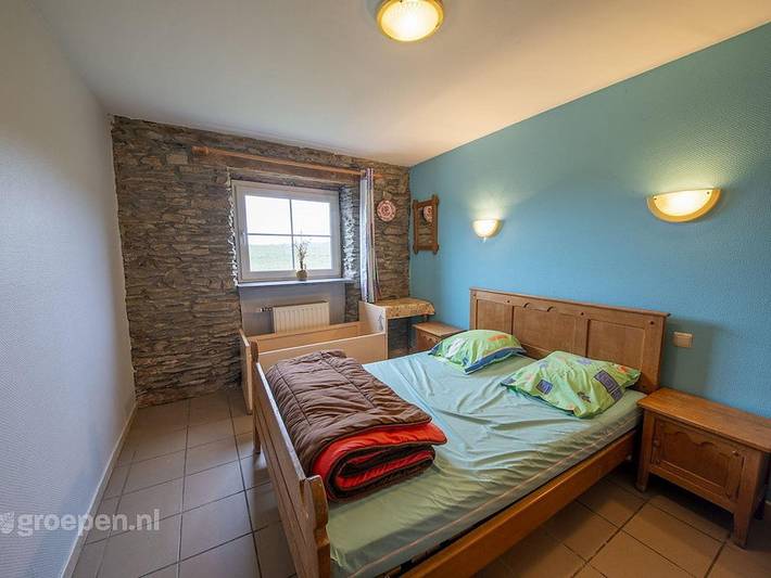 Location de vacances pour 20 personnes, avec sauna et terrasse ainsi que balcon/terrasse et jacuzzi à Gouvy - 4