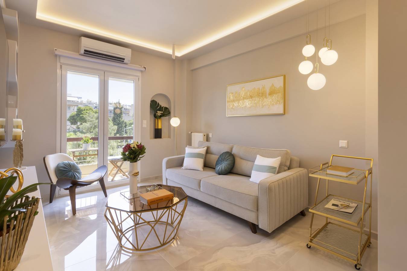 Hel leilighet, Pl.·Gold Apartment in Néa Smýrni, Aten