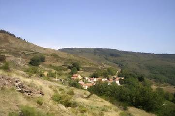 Maison De Vacances pour 4 Personnes dans Saint-Laurent-les-Bains, Parc national des Cévennes, Photo 1
