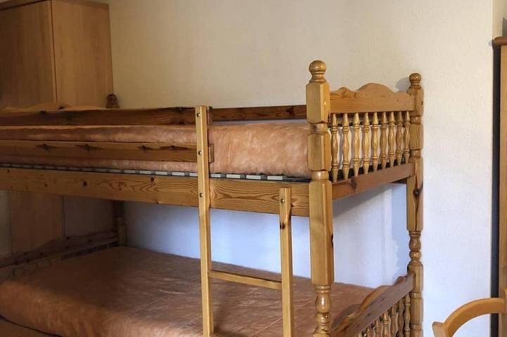 Ganze Wohnung, 10m from ski slopes, balcony, tv, ski locker, 30m², Sauze - Super Sauze in Le Sauze, Enchastrayes