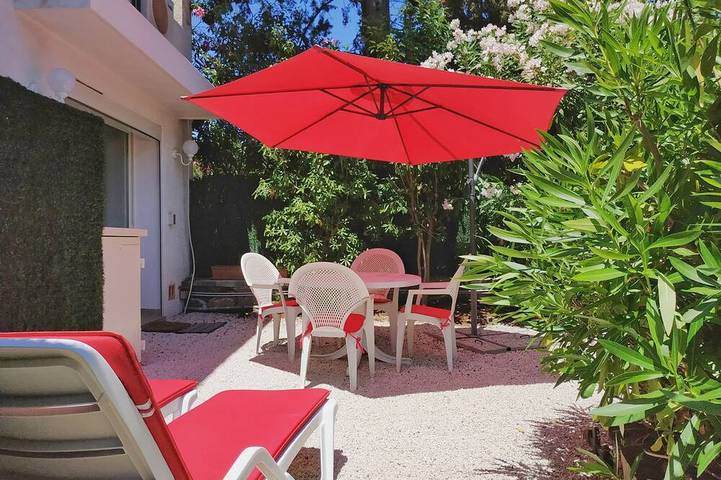 Appartement de vacances pour 4 personnes, avec jardin