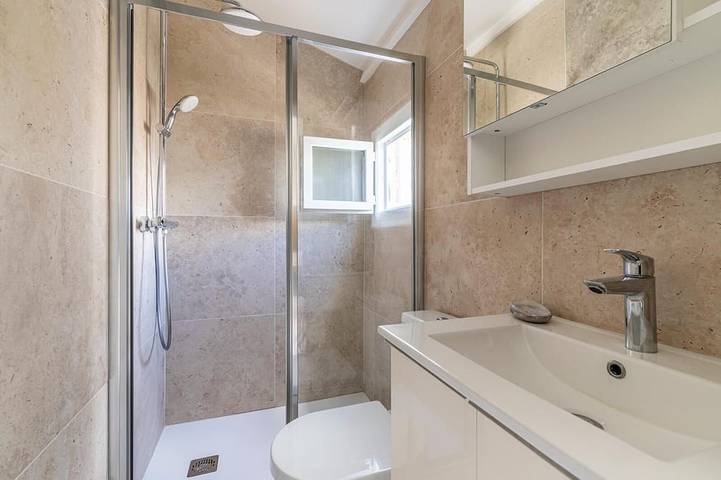 Appartement entier, Calme et Coquette Vues mer à 100m de la plage de Mancinu in Propriano, Arrondissement de Sartène
