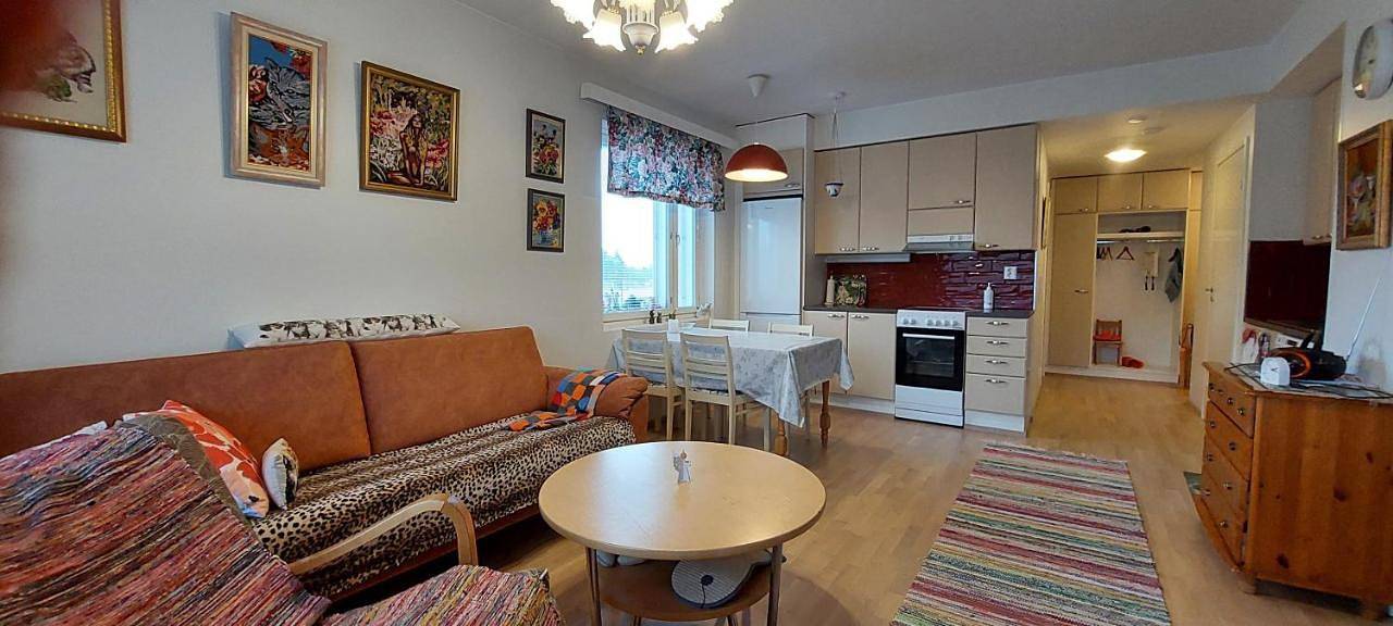 Ganze Wohnung, Rauhallinen huoneisto Joensuun lähellä in Nordkarelien