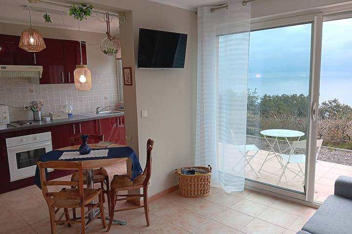 Gîte pour 3 personnes, avec jacuzzi à Brando - 4