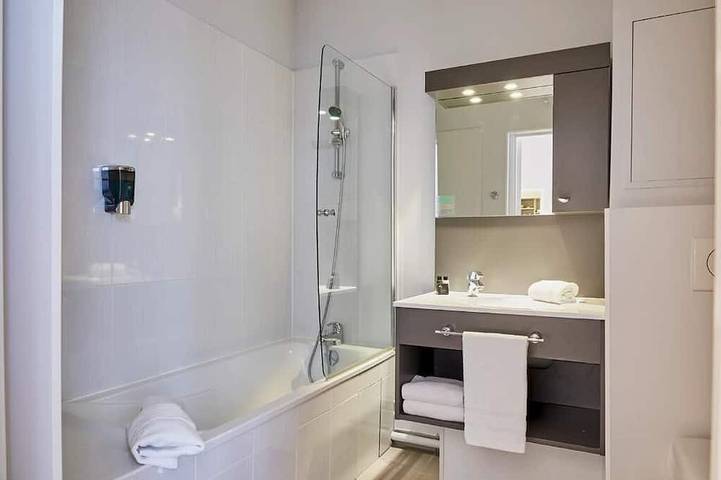 Ganze Wohnung, Grand Studio Dans Résidence 3 Étoiles in Le Mée-sur-Seine, Seine-et-Marne