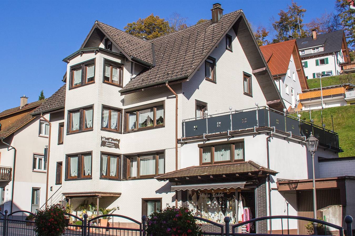 Ganze Wohnung, Ferienwohnung 'Heidi Kimmig' mit Bergblick, Balkon, Gemeinschaftsterrasse und Wlan in Bad Peterstal-Griesbach, Mittlerer Schwarzwald