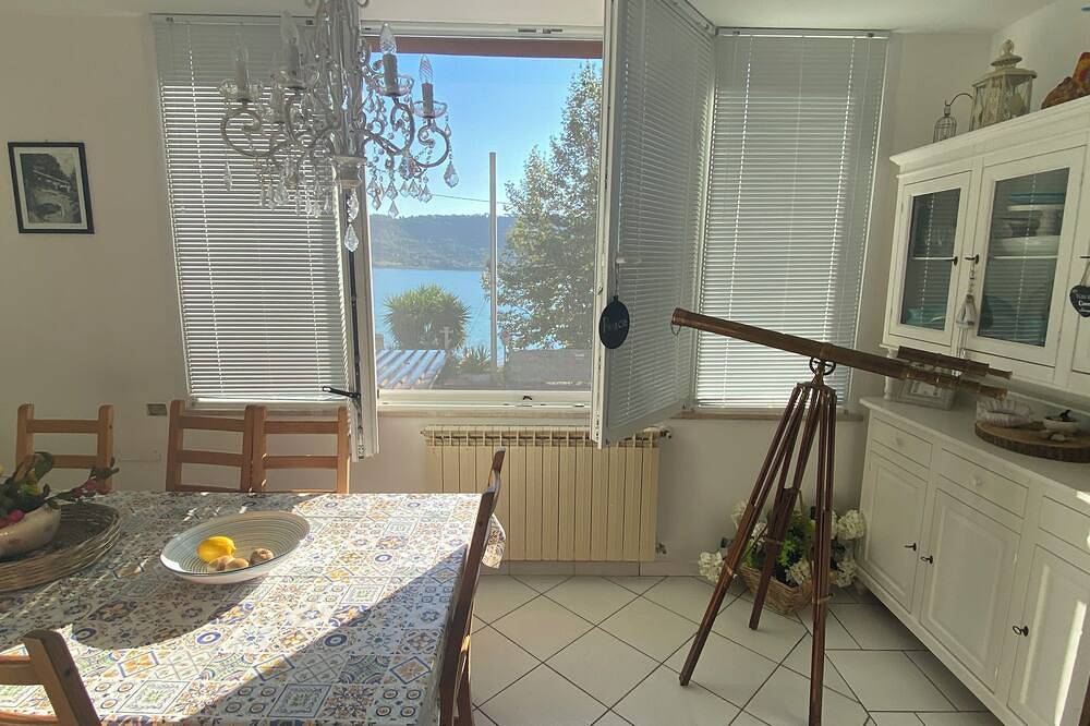 Ganze Wohnung, The Lake House in Castel Gandolfo, Parco Regionale dei Castelli Romani