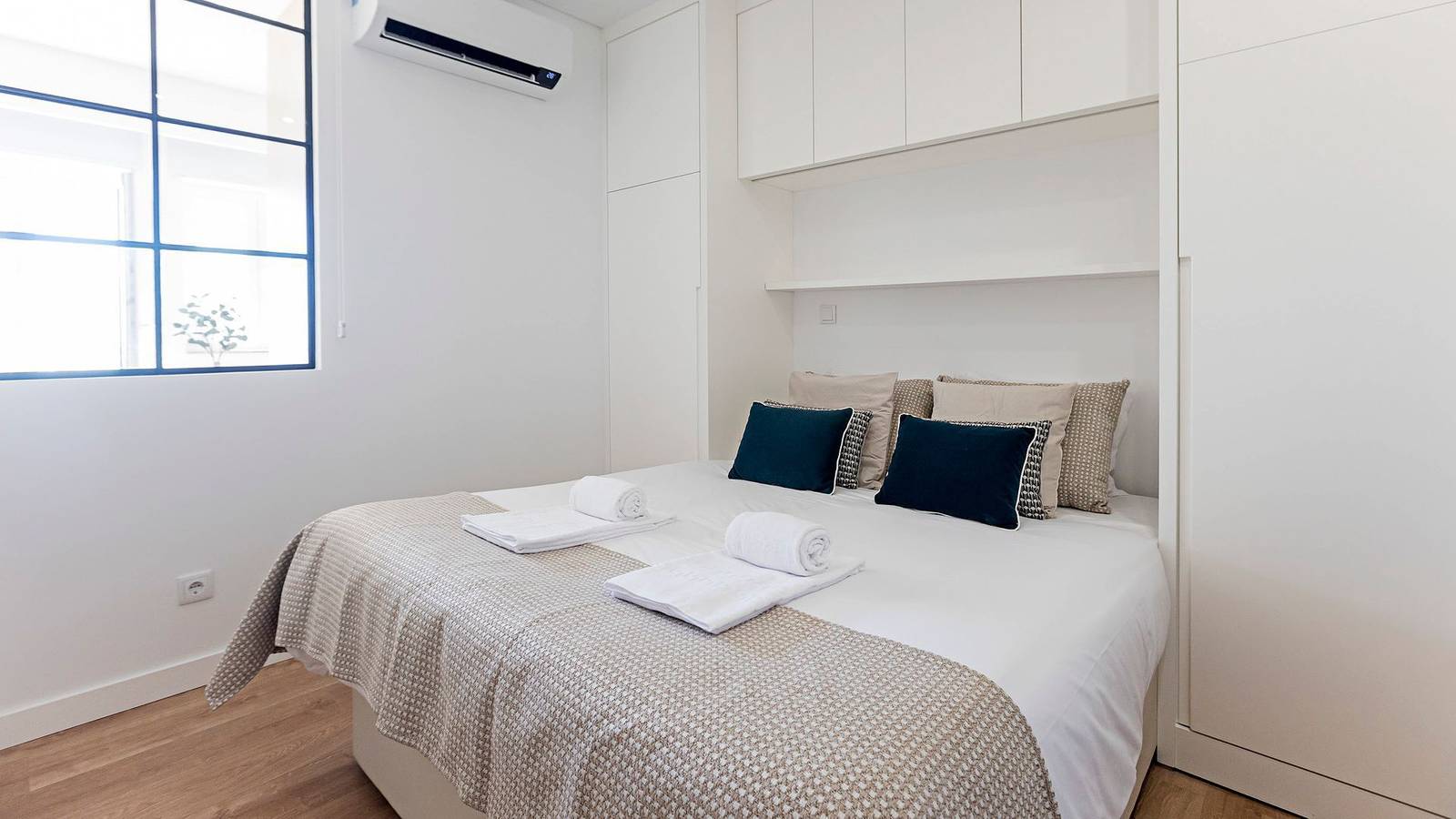 Geheel appartement, Vakantieappartement voor 2 personen met balkon in Cedofeita, Porto