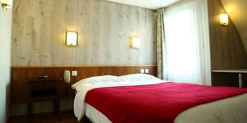 Hôtel pour 2 personnes, avec terrasse et jardin à Rungis - 2