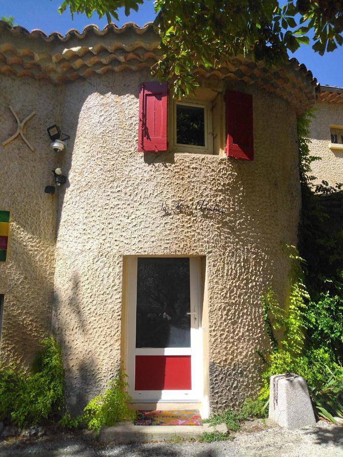 Chambre d’hôte pour 2 personnes, avec Jardin et Piscine